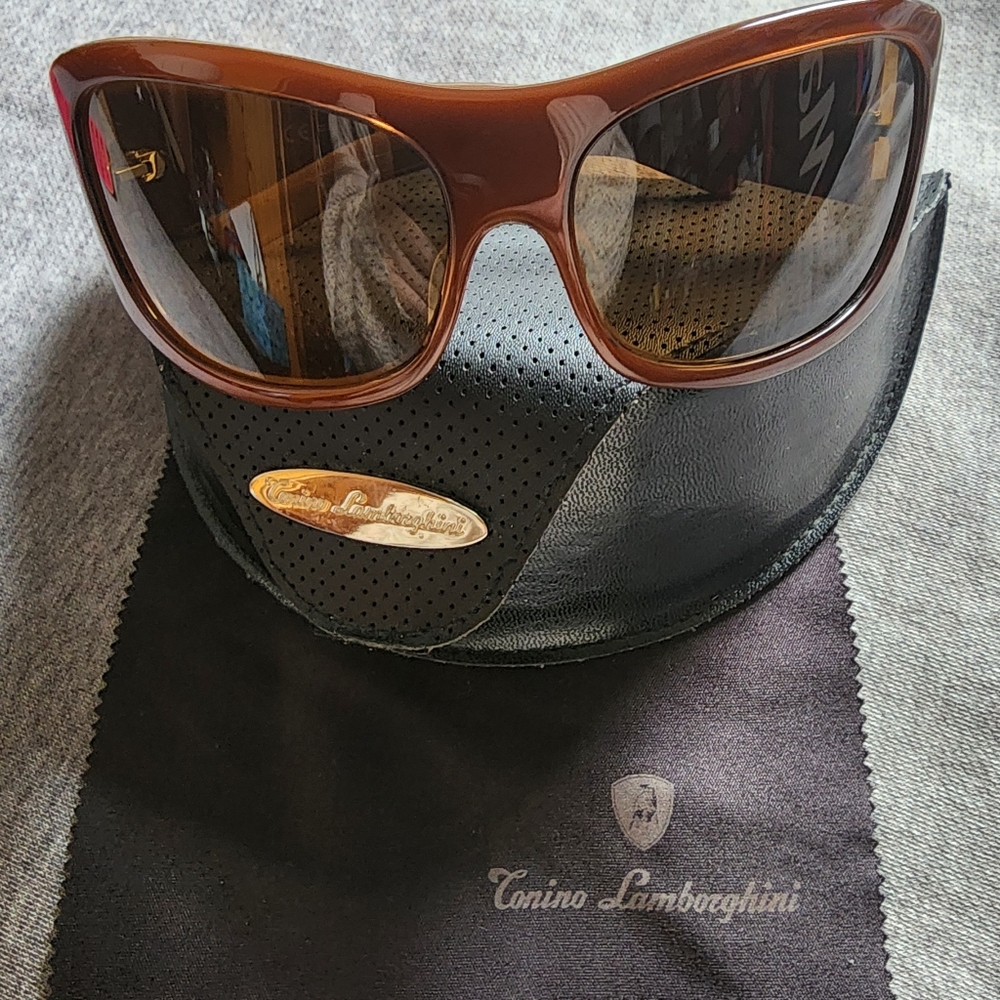 Tonino Lamborghini Sunglasses excellent condition